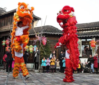 舞獅 廣東舞獅太精彩,堪稱極限運(yùn)動(圖1)